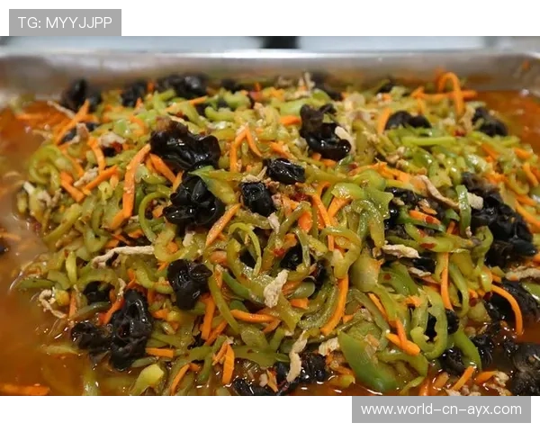 新生入学被“自愿”买套餐，背后隐藏多少隐形费用？